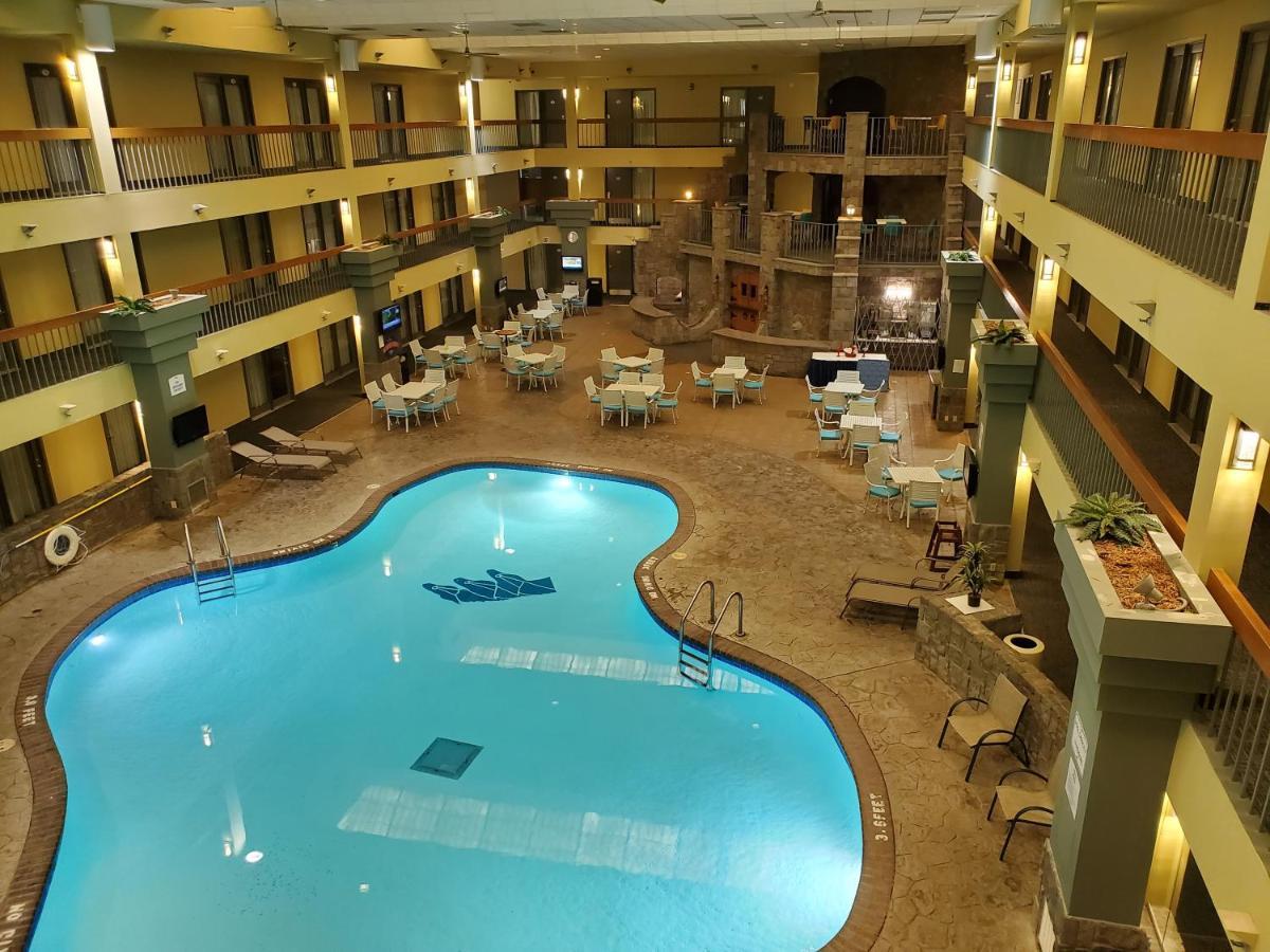Baymont By Wyndham Shakopee Hotel Eksteriør billede
