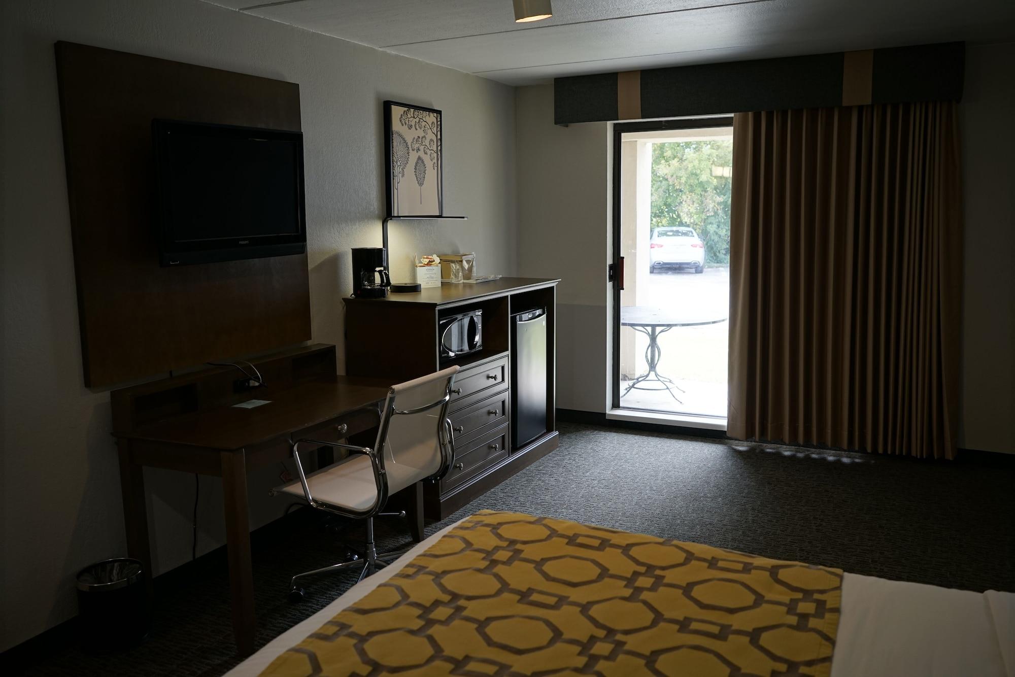 Baymont By Wyndham Shakopee Hotel Eksteriør billede
